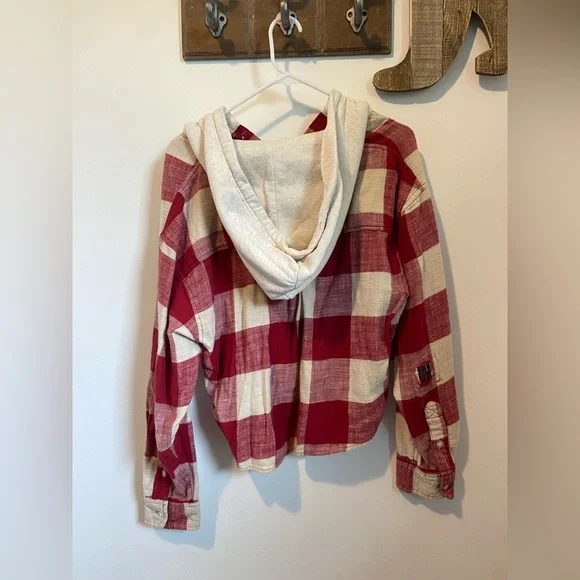 Red and Cream Plaid Hooded Shirt - Picture 2 of 5